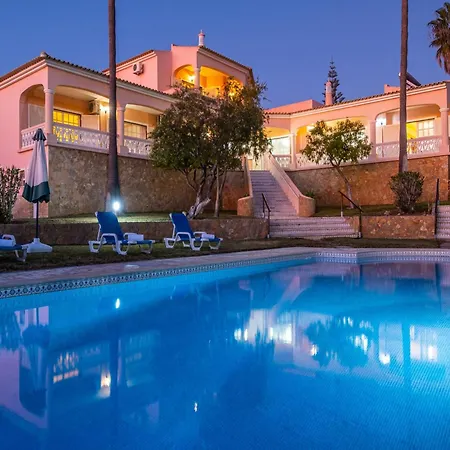 Villa Villa In Albufeira Near Pescadores Beach *